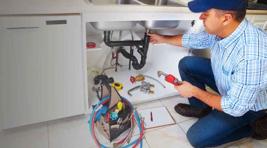 Expert burst pipe repair services in San Diego, CA